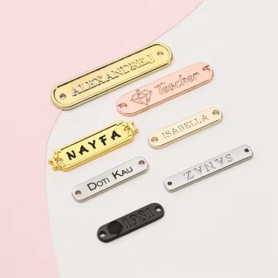 3D Small Letter Custom Metal Tags for Fashion Clothing Labels