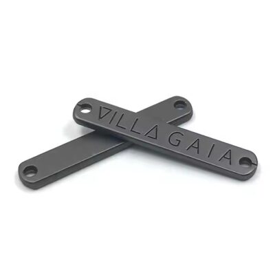 High-quality engraved metal tag for clothing and handbag branding