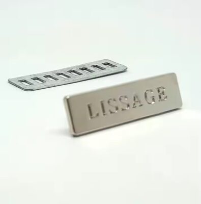 Wholesale custom engraved metal tags for fashion handbags and accessories