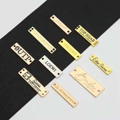 Factory Direct Custom Fashion Clothing Shaped Metal Tags