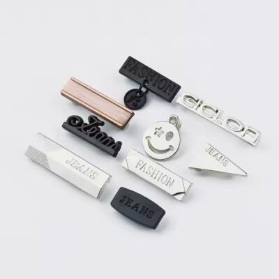 Custom Zinc Alloy Logo Tags with Embossed Branding