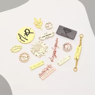 Best-Selling Fashion Metal Tags for Handbags with Custom Shapes